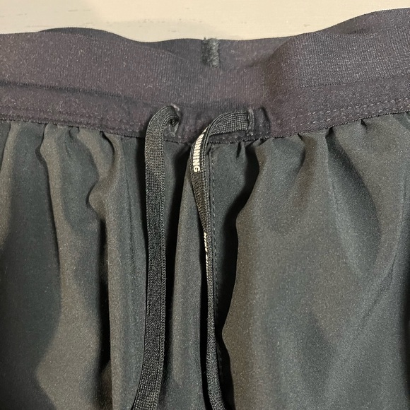 MENS nike black dry fit shorts - Picture 2 of 7